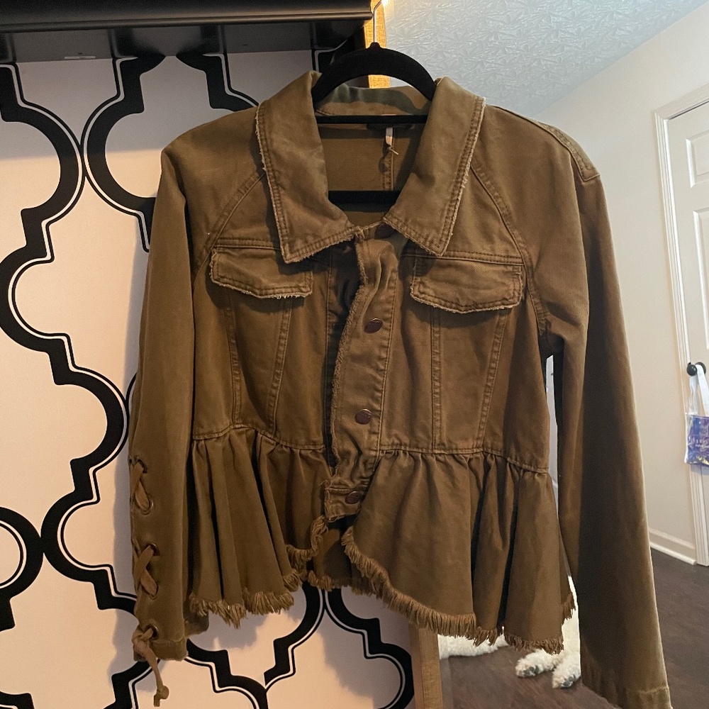 Jacket - Picture 1 of 2